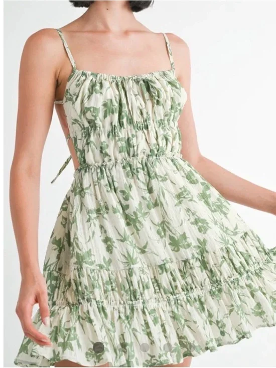 Altar'd State Green Floral Tiered Sundress - Picture 3 of 4